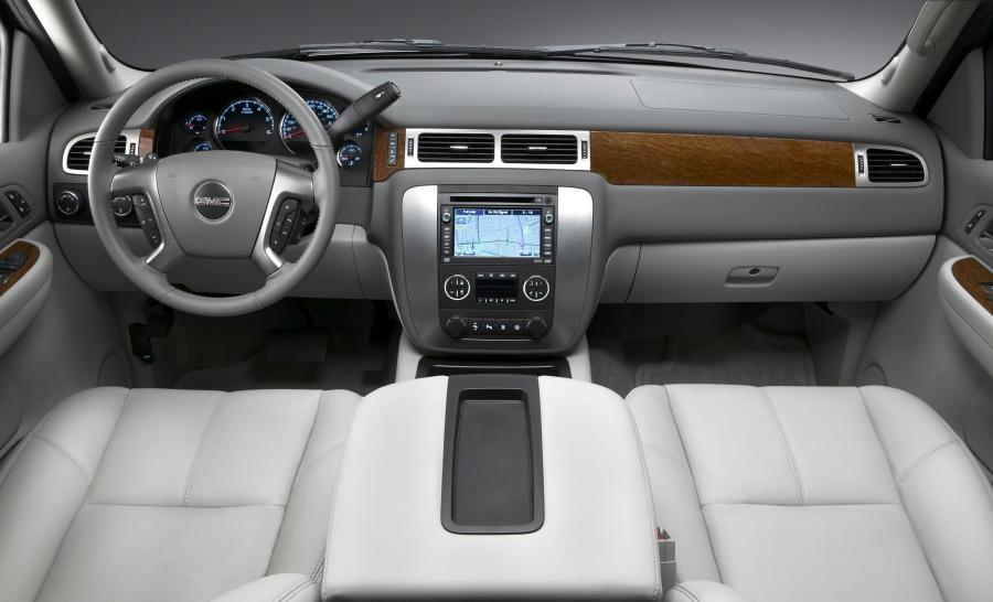  GMC Yukon 2008 года  (фото 12 из 32)